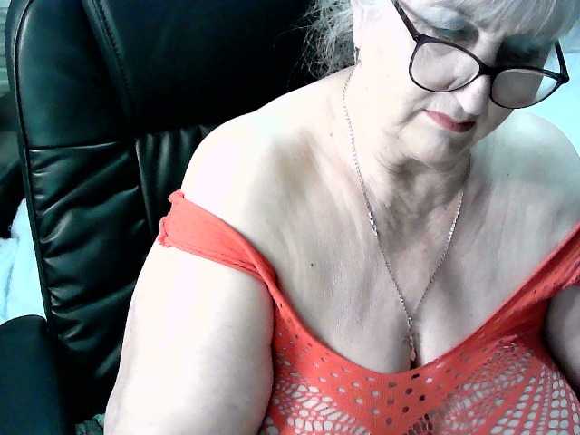 LolkaAlyss's BongaCams show and profile