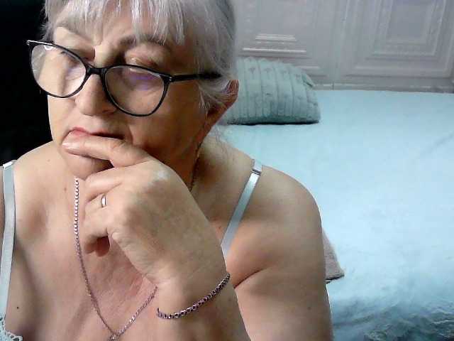 LolkaAlyss's BongaCams show and profile