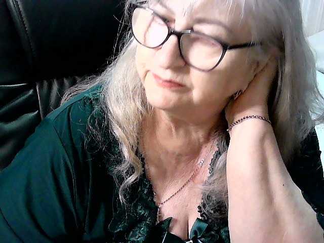 LolkaAlyss's BongaCams show and profile