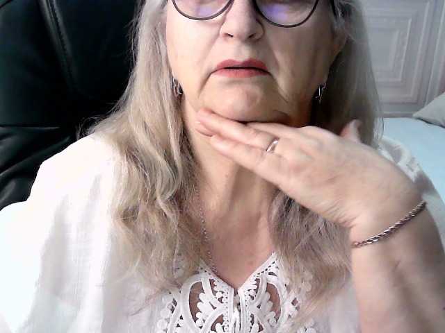 LolkaAlyss's BongaCams show and profile