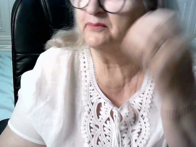 LolkaAlyss's BongaCams show and profile