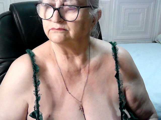 LolkaAlyss's BongaCams show and profile