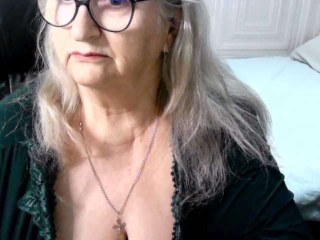 LolkaAlyss's BongaCams show and profile