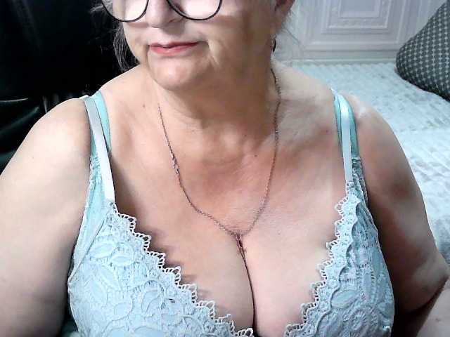 LolkaAlyss's BongaCams show and profile