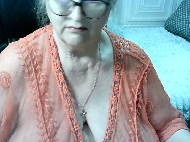 LolkaAlyss's BongaCams show and profile