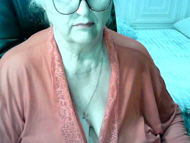 LolkaAlyss's BongaCams show and profile