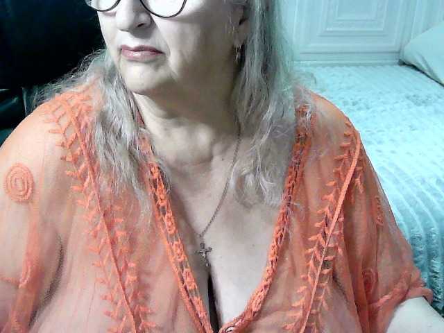 LolkaAlyss's BongaCams show and profile