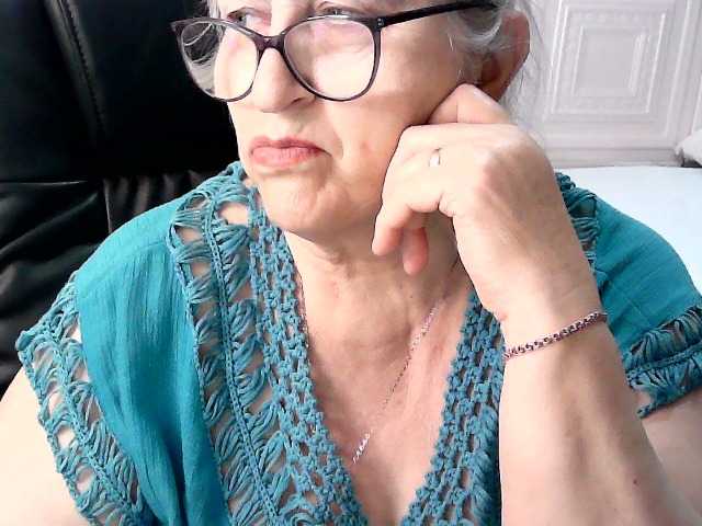 LolkaAlyss's BongaCams show and profile