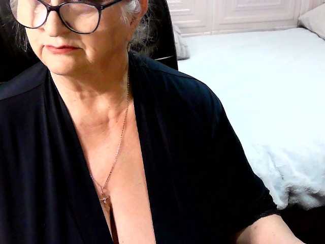 LolkaAlyss's BongaCams show and profile