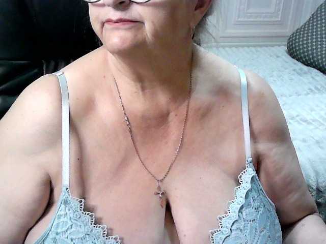 LolkaAlyss's BongaCams show and profile