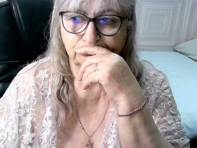 LolkaAlyss's BongaCams show and profile