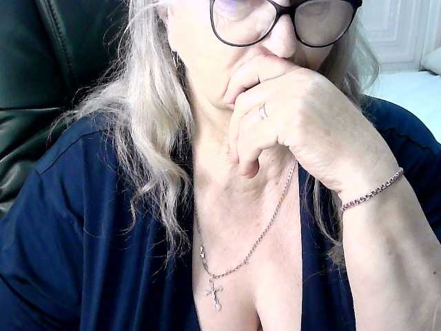 LolkaAlyss's BongaCams show and profile