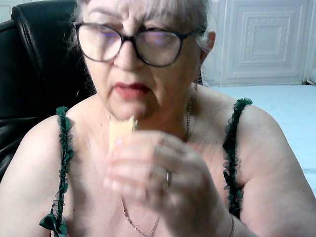 LolkaAlyss's BongaCams show and profile