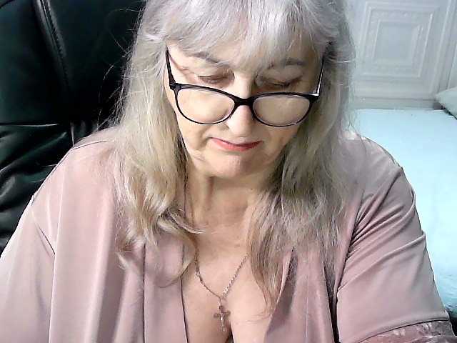 LolkaAlyss's BongaCams show and profile