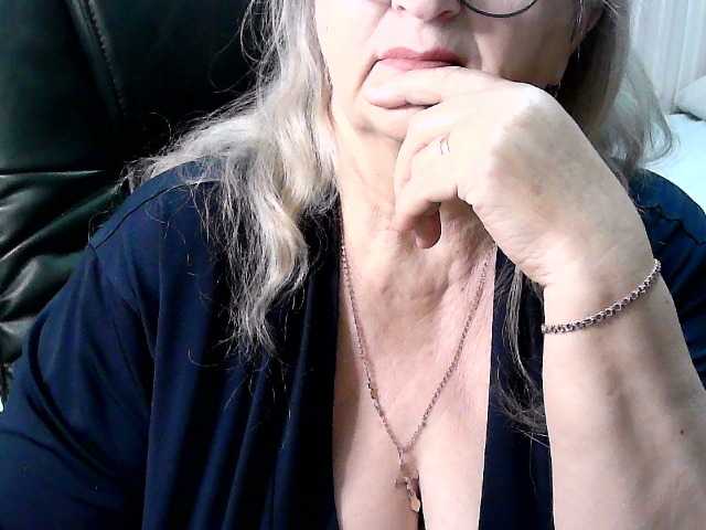 LolkaAlyss's BongaCams show and profile