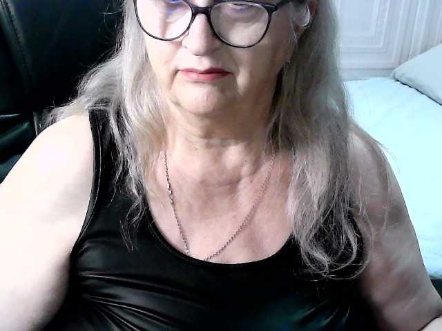 LolkaAlyss's BongaCams show and profile