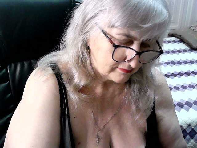 LolkaAlyss from BongaCams