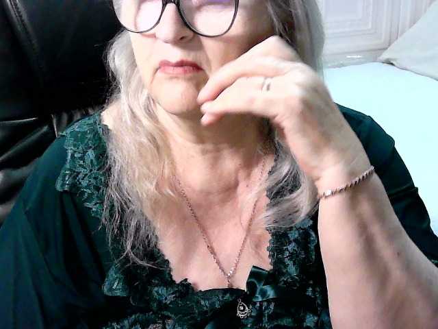 LolkaAlyss's BongaCams show and profile