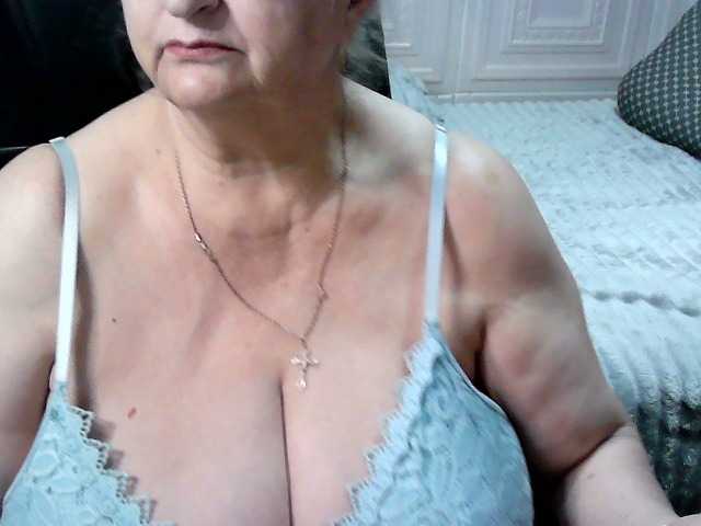 LolkaAlyss's BongaCams show and profile