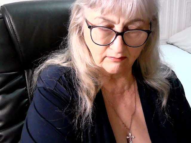 LolkaAlyss's BongaCams show and profile