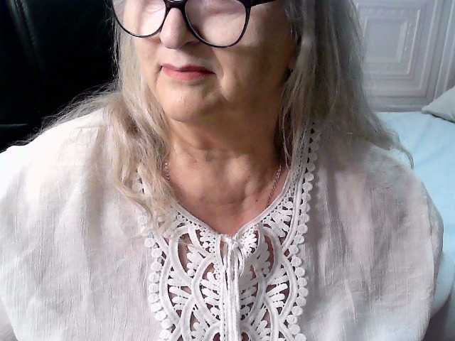 LolkaAlyss's BongaCams show and profile