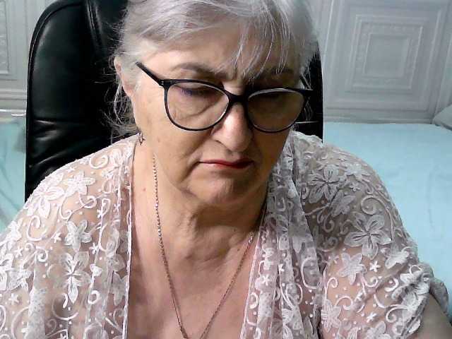 LolkaAlyss's BongaCams show and profile