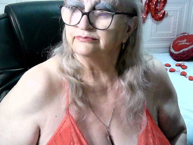 LolkaAlyss's BongaCams show and profile