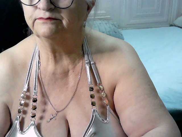 LolkaAlyss's BongaCams show and profile