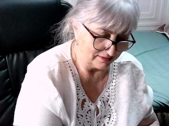 LolkaAlyss's BongaCams show and profile