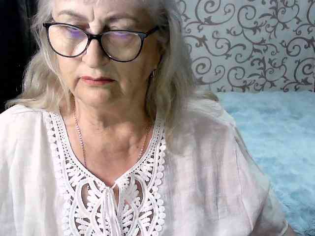 LolkaAlyss webcam