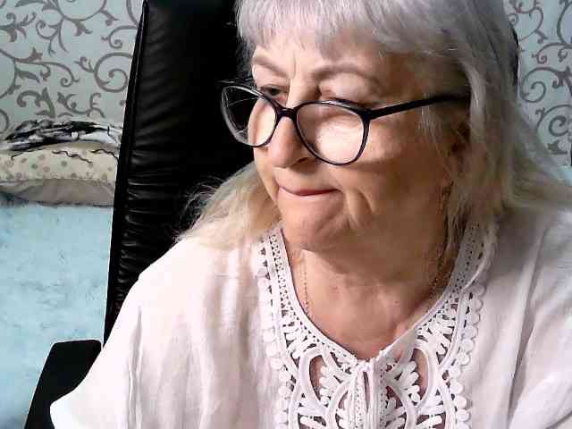 LolkaAlyss Live Webcam on BongaCams