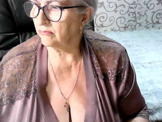 LolkaAlyss webcam