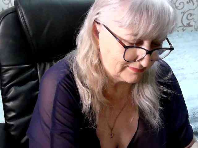 LolkaAlyss webcam