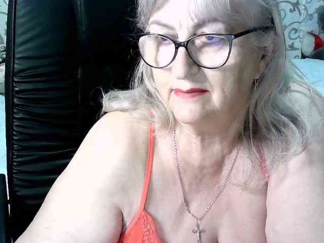 LolkaAlyss webcam