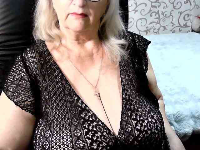 LolkaAlyss webcam