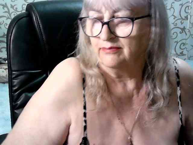 LolkaAlyss webcam