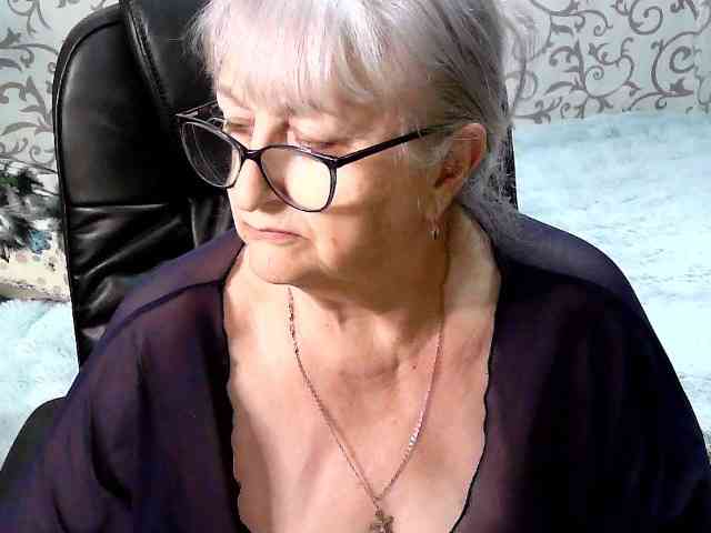 LolkaAlyss webcam