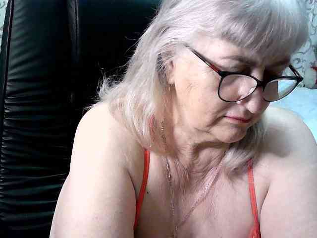 LolkaAlyss webcam