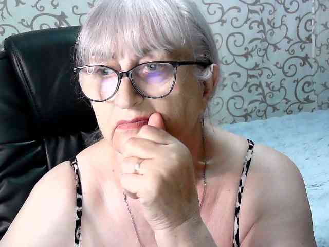 LolkaAlyss webcam