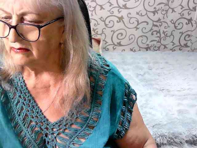 LolkaAlyss webcam
