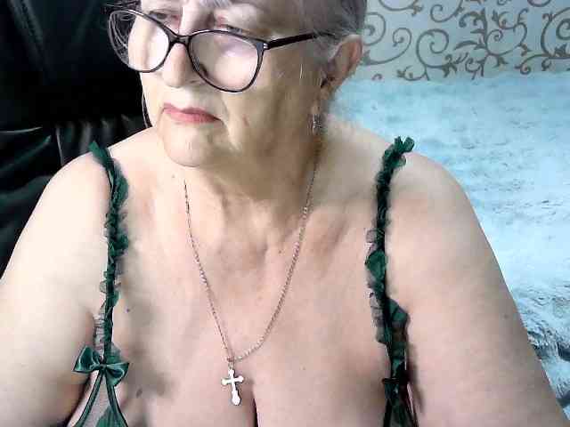 LolkaAlyss bongacams