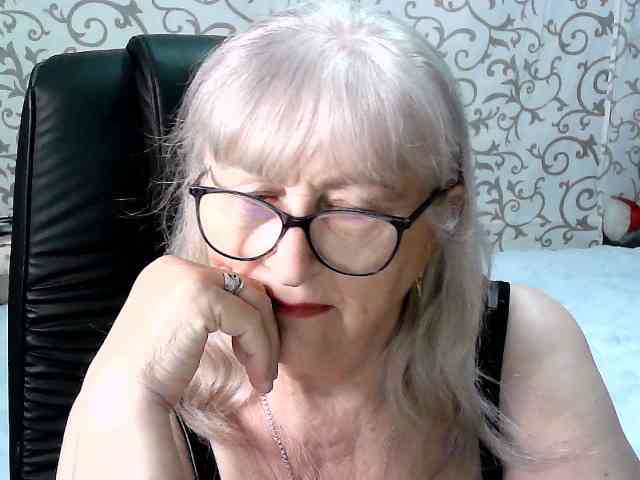 LolkaAlyss webcam