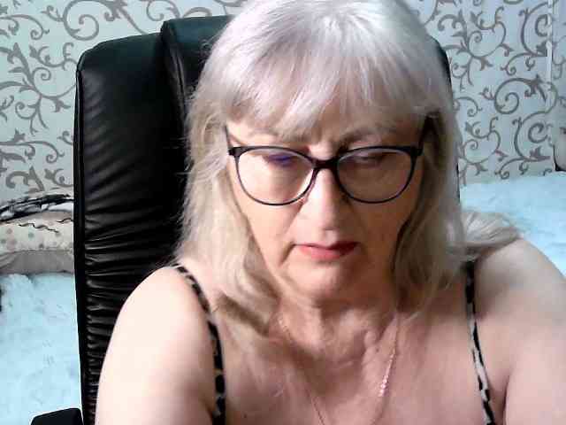 LolkaAlyss webcam