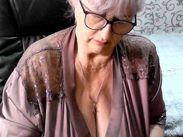 LolkaAlyss webcam