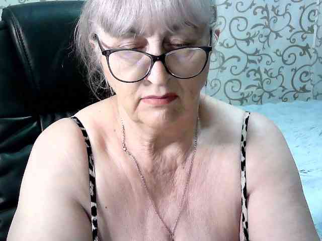 LolkaAlyss webcam