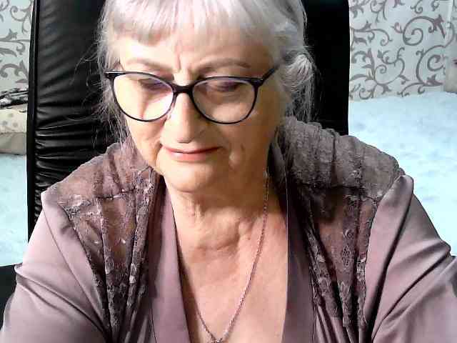 LolkaAlyss webcam