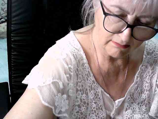 LolkaAlyss webcam