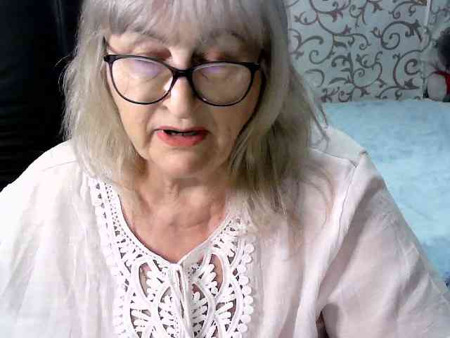 LolkaAlyss webcam
