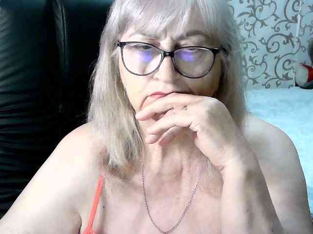 LolkaAlyss webcam