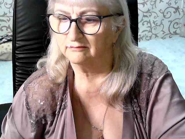 LolkaAlyss webcam